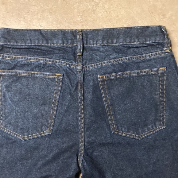 Men’s Old Navy Regular/Standard Fit                     Size 32 X 32 - Picture 2 of 3